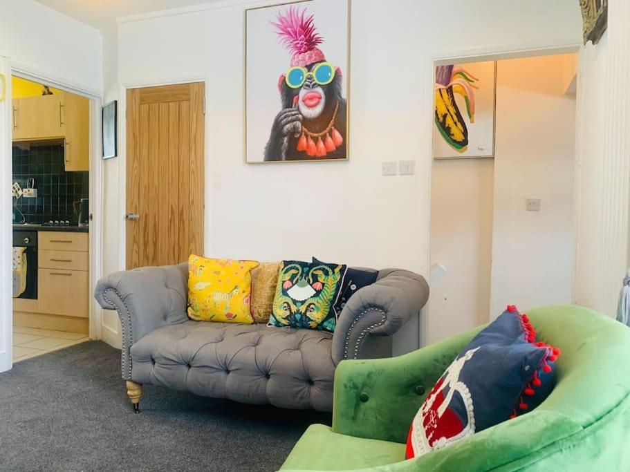 Funky 2 Bedroom Apartment In Town Centre Hastings Esterno foto